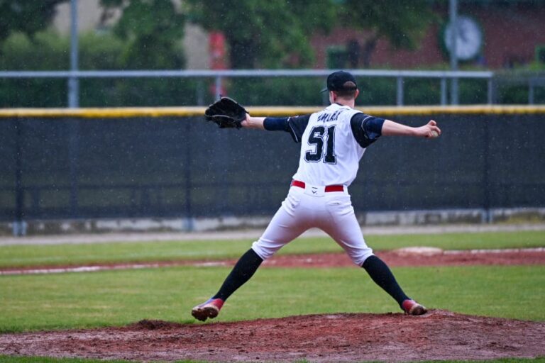 Klasik dál vítězí: No-hitter a rekordní série